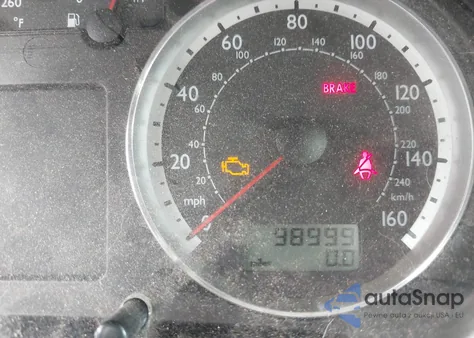 2004 Volkswagen Jetta Gls z USA, uszkodzony, nr VIN 3VWSK69M74M005594